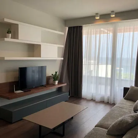Marina Lux Apartament *