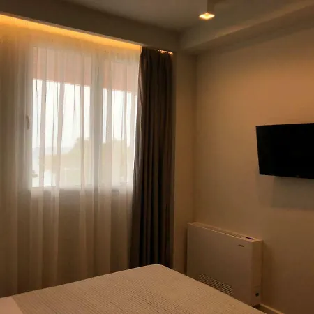 Marina Lux Apartament *